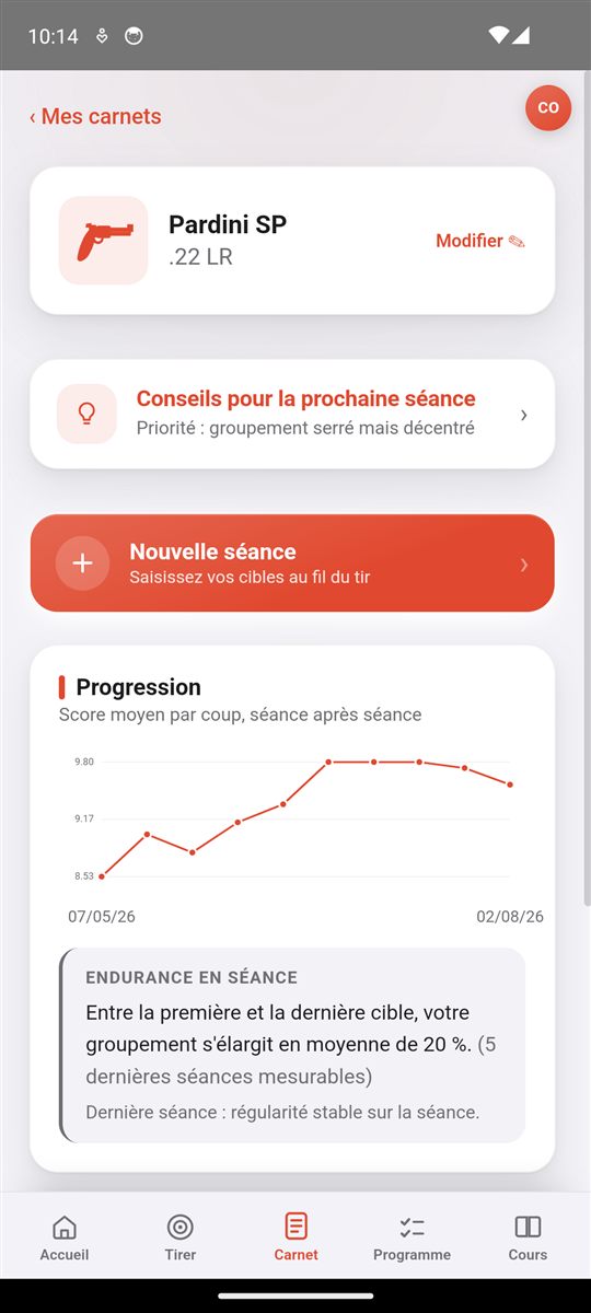 Carnet de tir : courbe de progression, analyse de la fatigue et historique des séances.